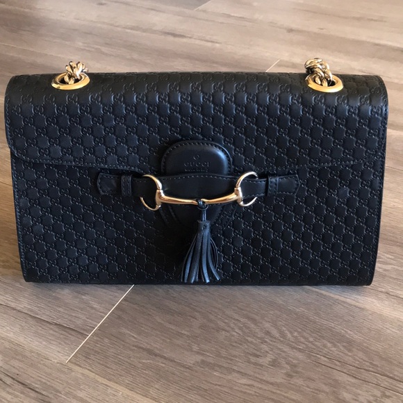 Gucci Handbags - Gucci purse
